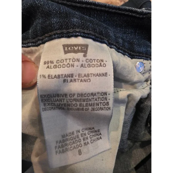 ✨ Levi’s 515 Bermuda Denim Shorts – Size 5 ✨ - Picture 5 of 5